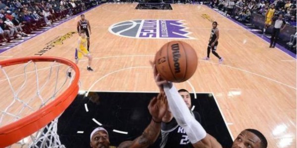 leyusport-【人物】韦少登顶热搜榜！他的NBA生涯已经危在旦夕
