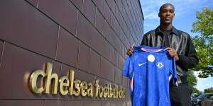 队报：切尔西提前官宣埃梅加，避免和斯特拉斯堡进欧战转会被叫停