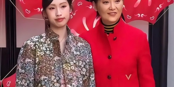 乐鱼体育登陆入口-事做太绝了！徐帆回应离婚5个月近况曝光，体面被冯小刚彻底撕碎